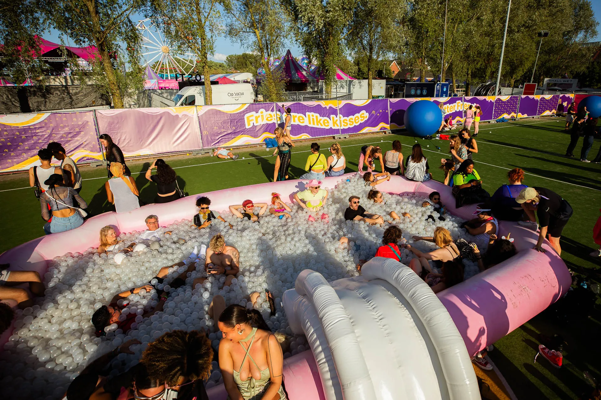 Ballenbak festival area op Milkshake Festival